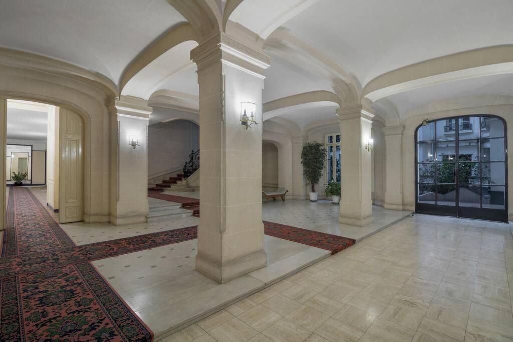 4pers#1bedroom#victor Hugo#arc De Triomphe * Paris